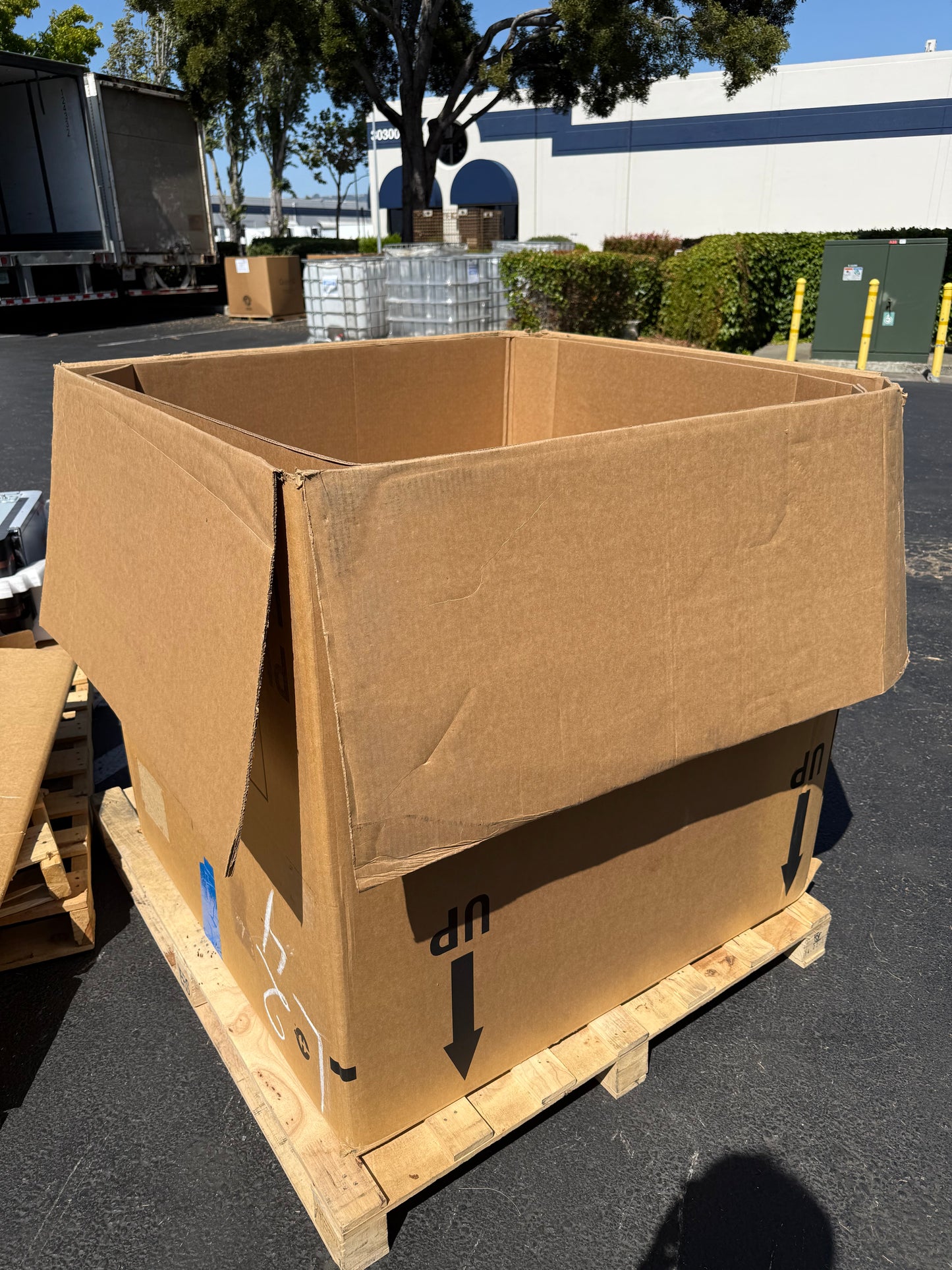 Gaylord Box (Heavy Duty, Double Flap) - 48 x 40 x 42